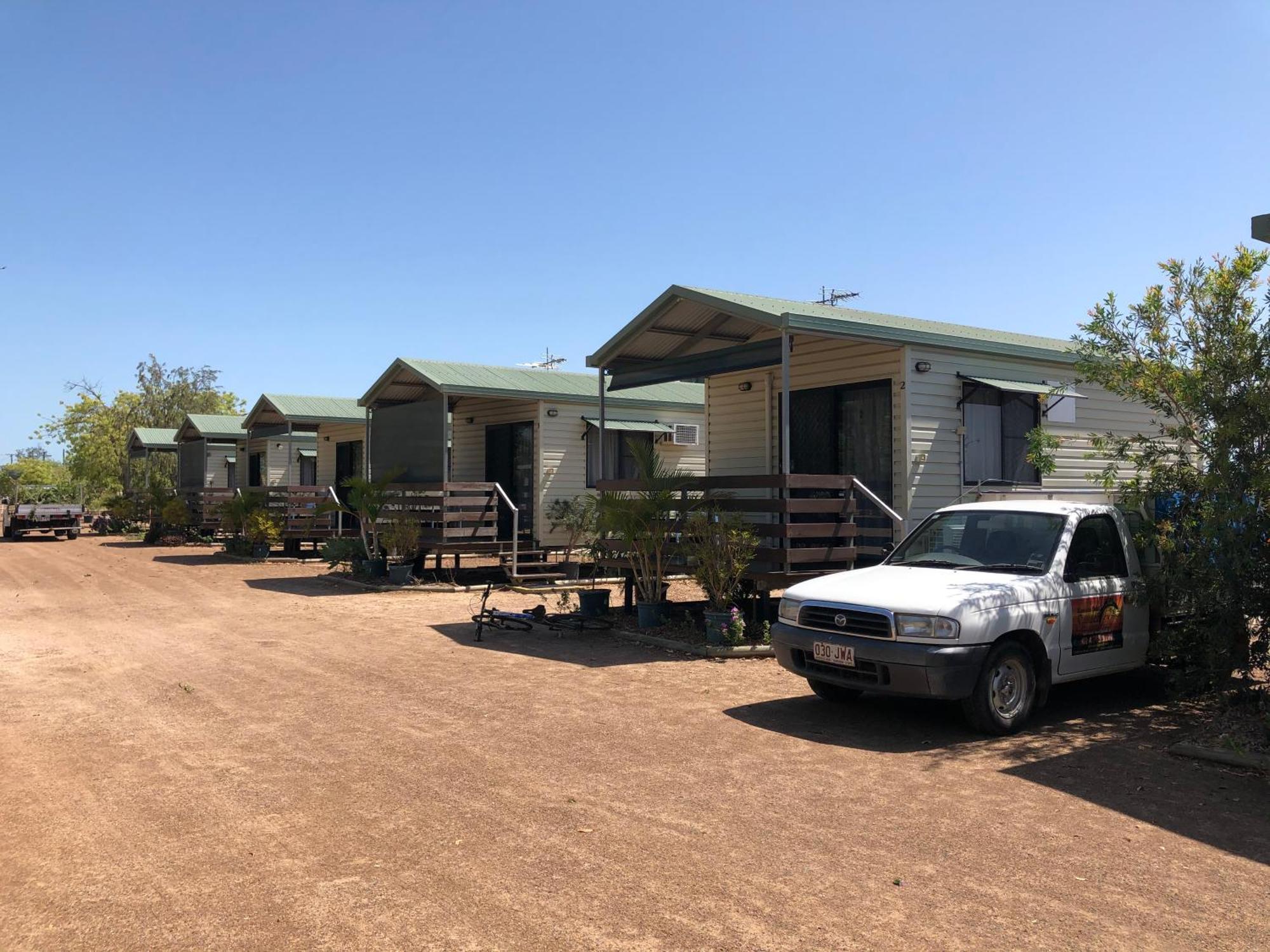 Karumba Point Sunset Caravan Park Bagian luar foto