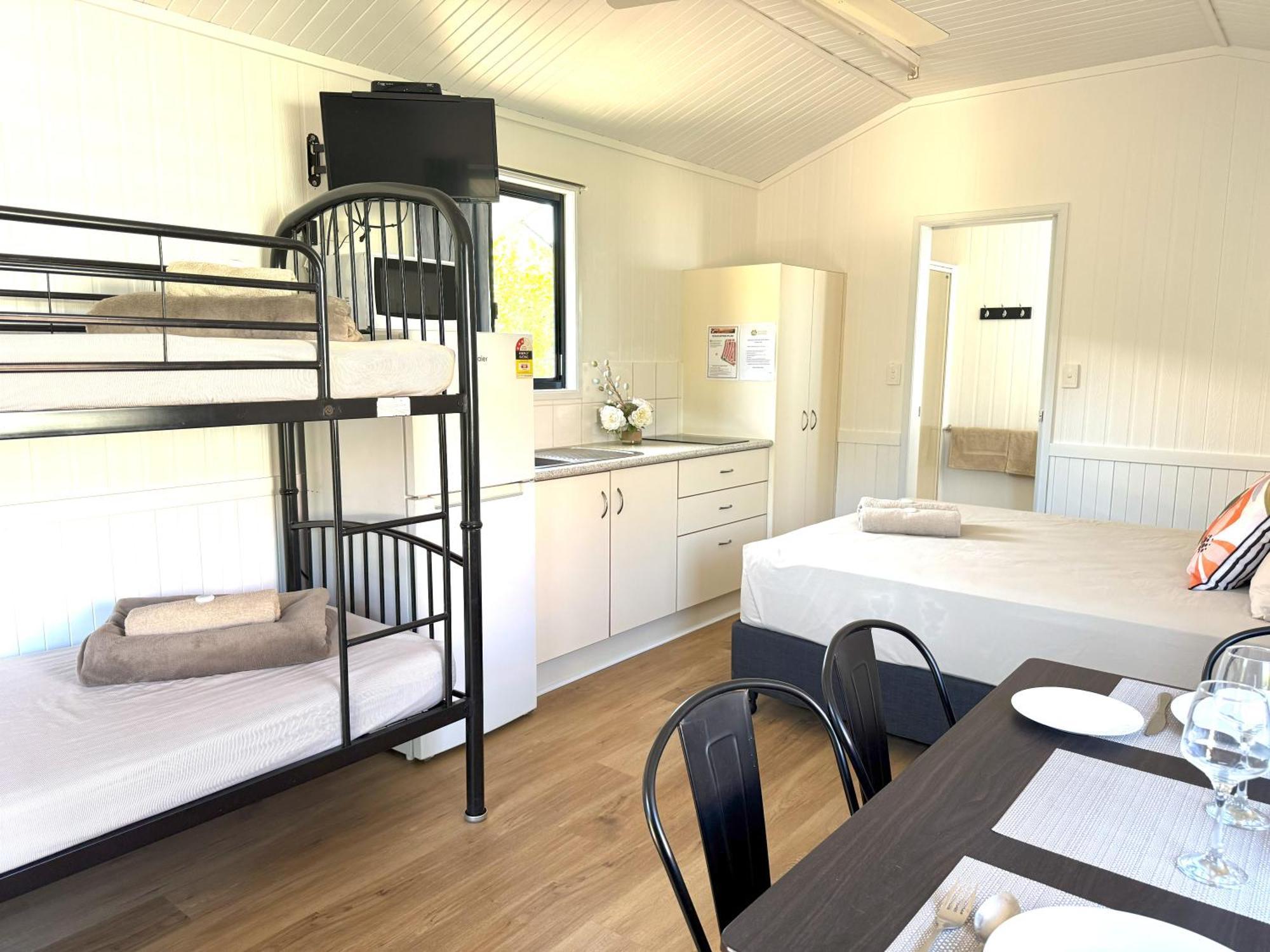 Karumba Point Sunset Caravan Park Bagian luar foto