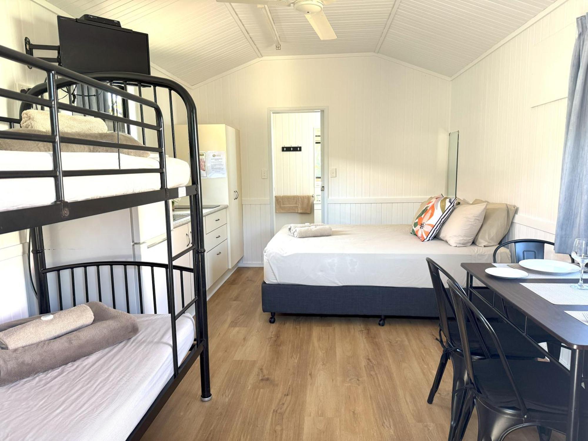 Karumba Point Sunset Caravan Park Bagian luar foto