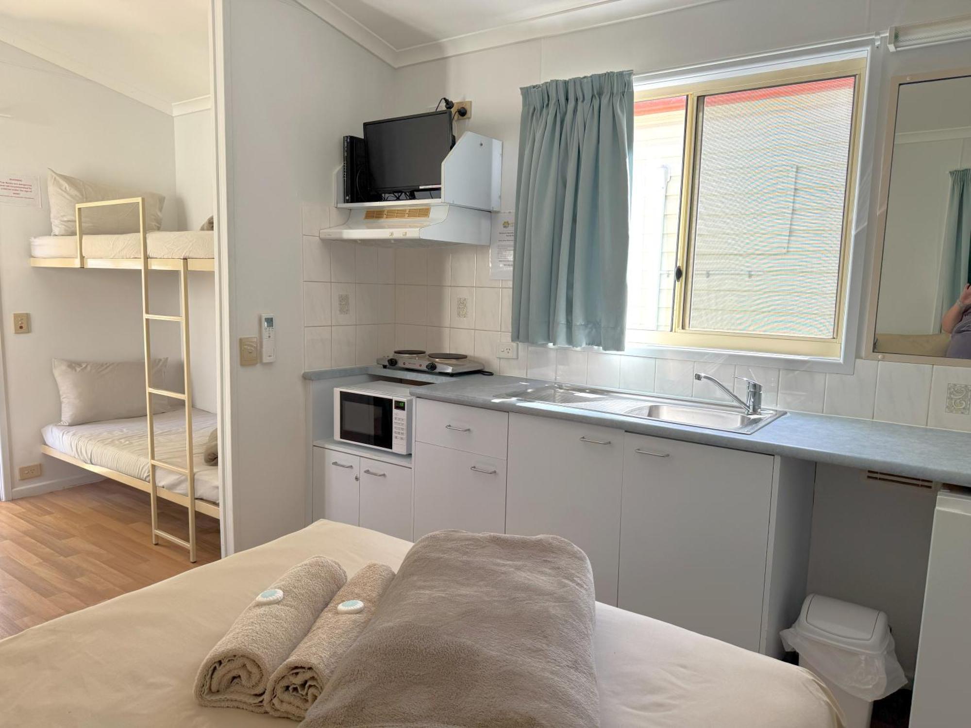 Karumba Point Sunset Caravan Park Bagian luar foto