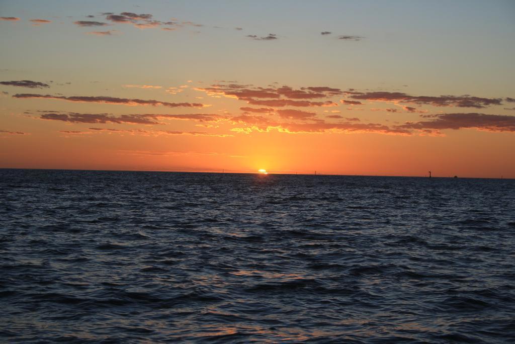 Karumba Point Sunset Caravan Park Bagian luar foto